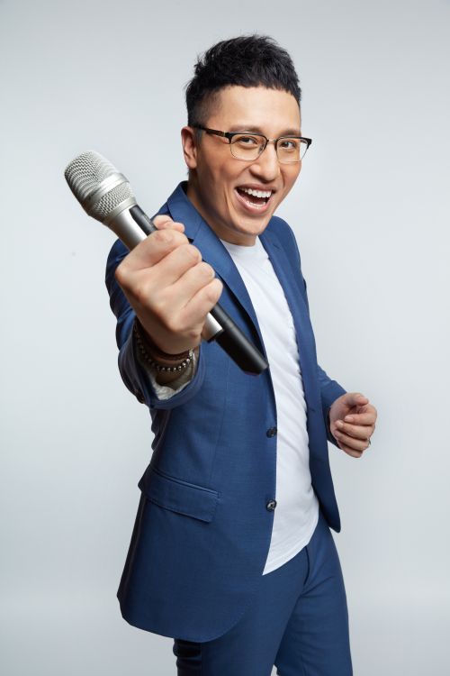 华少重回《中国新歌声》 周杰伦临时成串场主持人