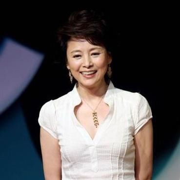 她是葛优的梦中情人,爱情以离婚收场,60岁依旧单身,无