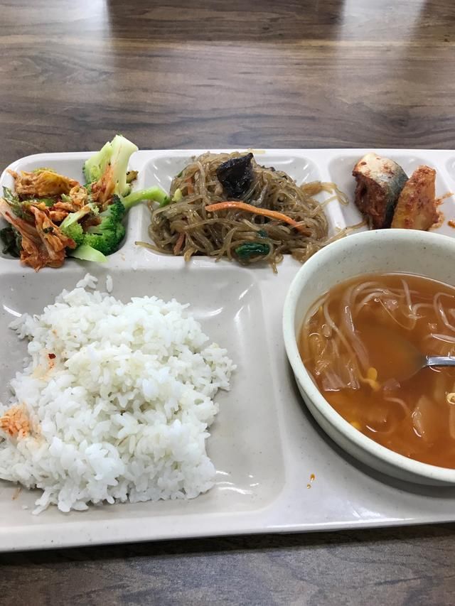 韩国人每天工作餐吃什么?韩国胖子少是有原因的