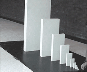 网吧里两人联手声东击西偷盗财物 生活 假如我不刚强,那就等着他人来