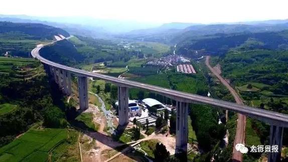巨龙飞舞天地间 --高沁高速公路体验见闻