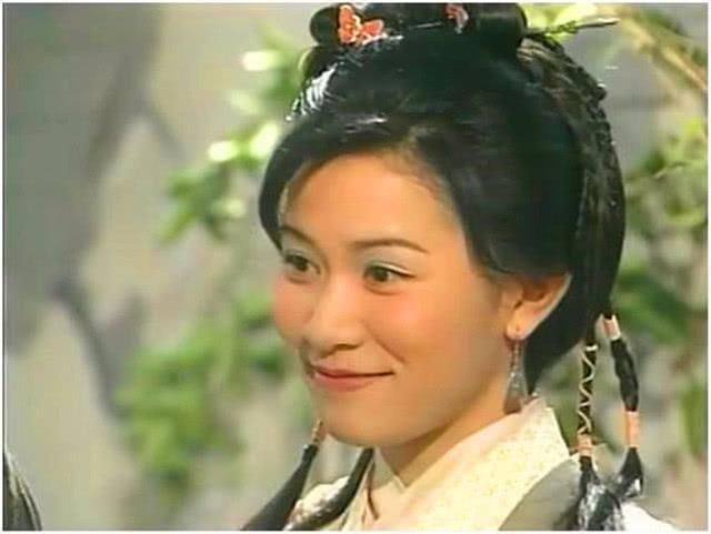 把女配演成了女主,不是因为对手太弱,而是她们太强势