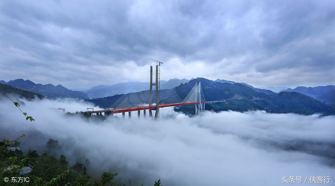 200层楼高的大桥 北盘江大桥