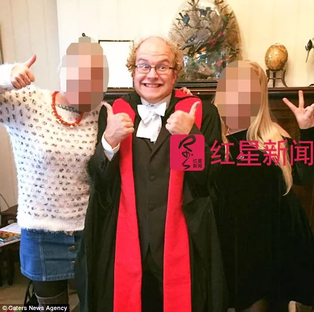 剑桥大学博士骗女孩发裸体照 还在父母家装摄像头