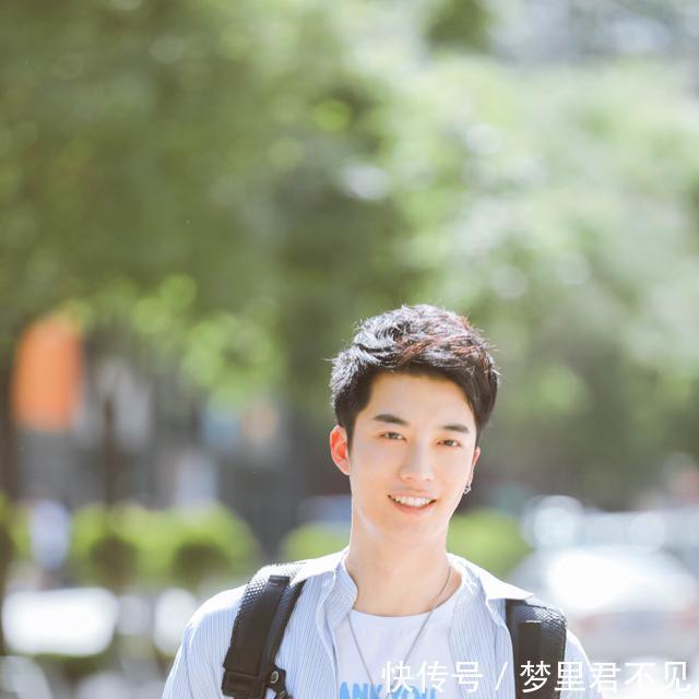 他叫王燕阳 身高184cm 身材肌肉颜值都不输韩东君!
