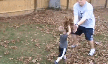 搞笑gif:跟我斗?你还是太嫩了