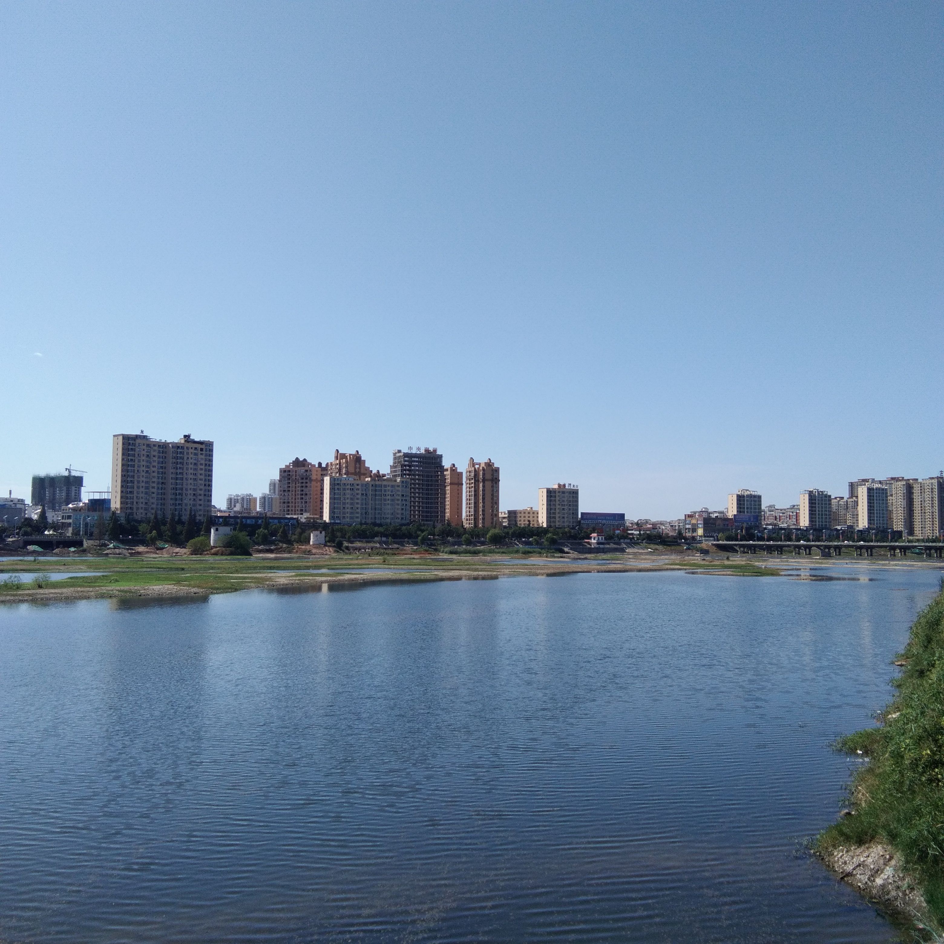抓拍家乡南阳内乡县城迷人的湍河沿岸风光!