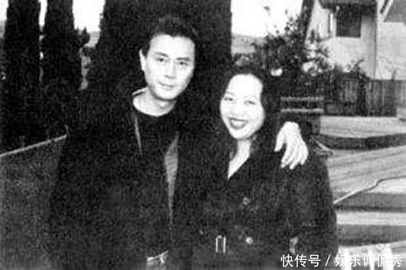 曾是琼瑶最爱的男星,44岁娶小24岁老婆,如今65岁怕是后悔了