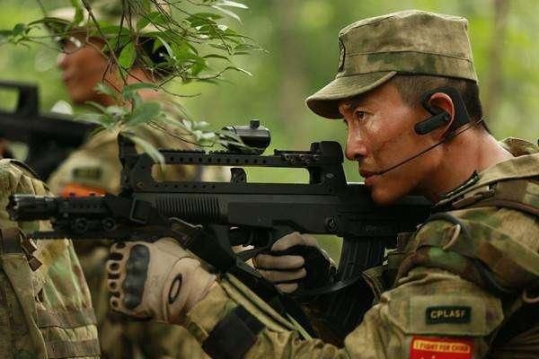 《战狼》《空天猎》《红海行动》出现的中国武器装备