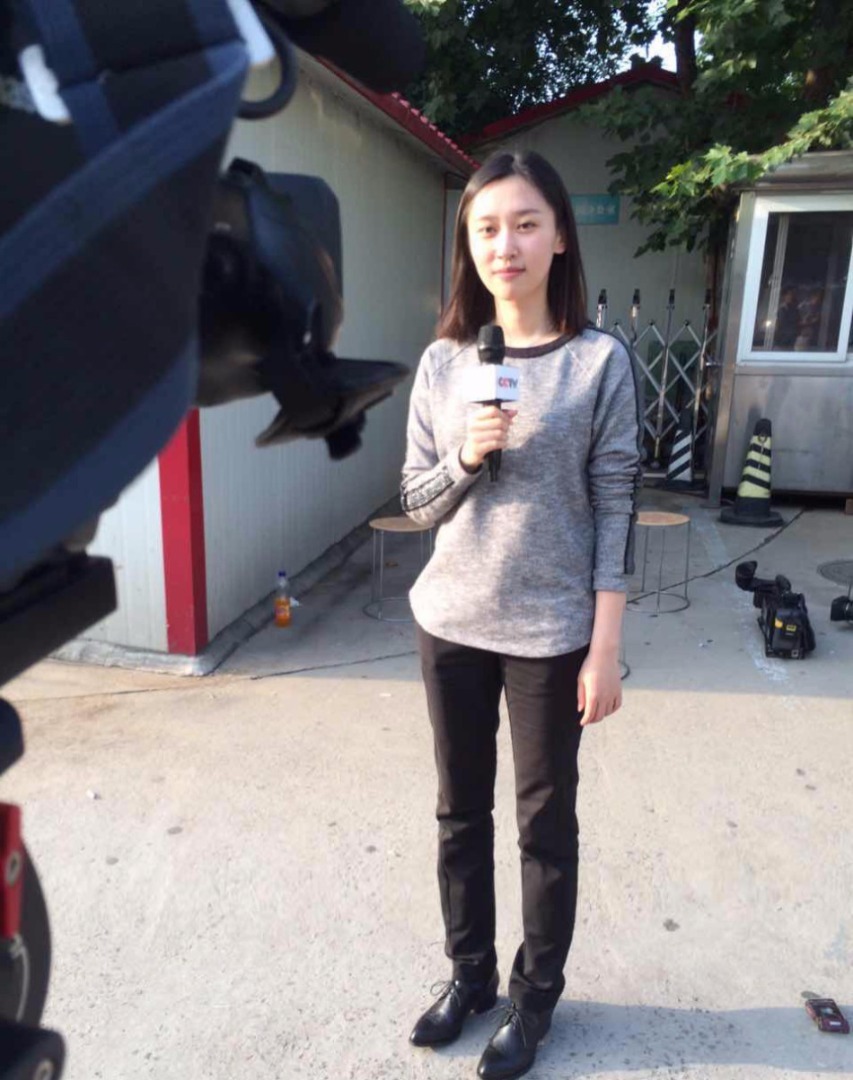 央视90后美女主播走红 被称"小刘亦菲"