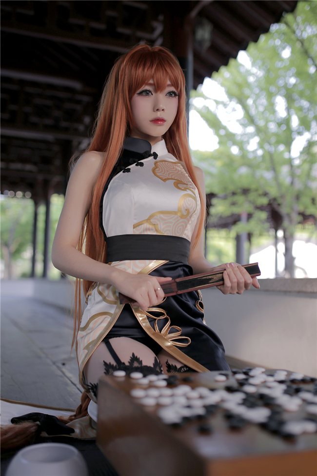 韩国美女cos《永远的7日之都》雯梓