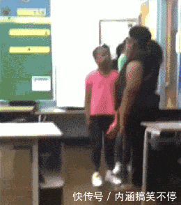 爆笑gif:确定这是来接新娘的吗?不光门,连门柱子都倒了