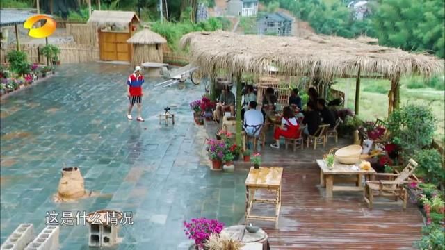 《向往的生活》观众心疼工作人员的辛苦,黄磊对导演的