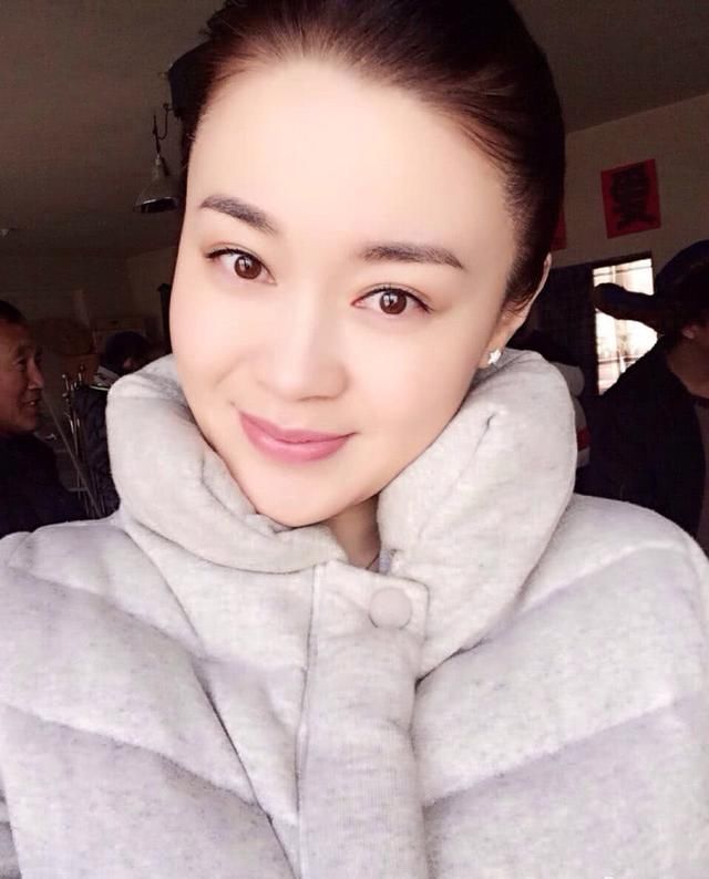 关婷娜是什么人?