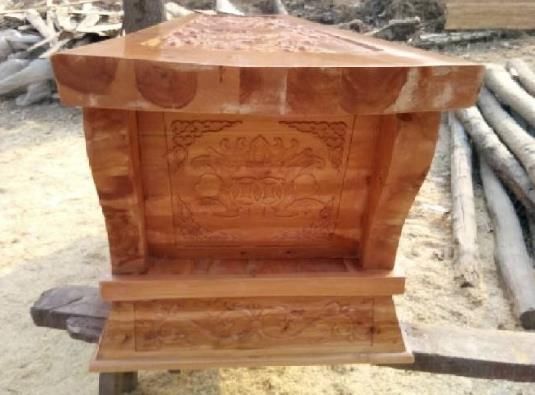 梦见自己拉棺材棺材翻了的预兆,解读梦境背后的深层含义 梦见自己拉棺材棺材翻了的预兆,解读梦境背后的深层含义