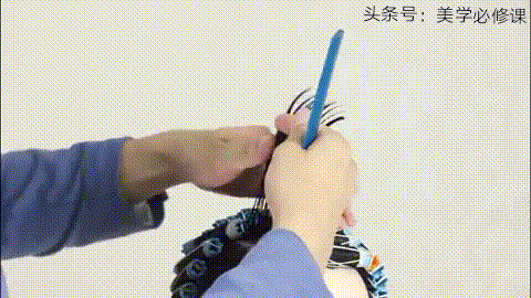 一般我们在卷杠分区可分为"根据所使用杠子的长度来定排杠卷杠的宽度