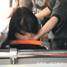 搞笑幽默的动态图gif 想要闺蜜的表情包?或许一块柠檬