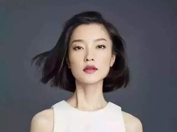 杜鹃女神变大妈:哪有什么高级脸,发型比脸更重要