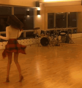 搞笑gif:妈妈再也不用担心会翻车了