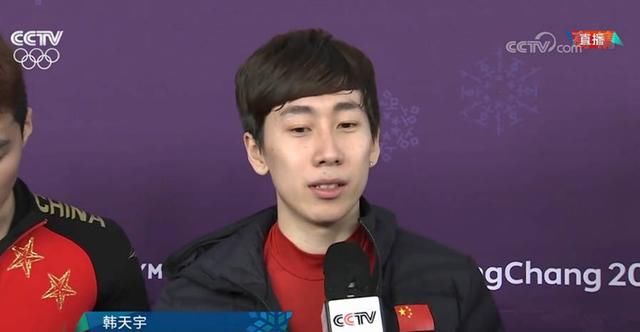 原本韩天宇第一,任子威第二,他们两人可以携手晋级,中国短道速滑队在