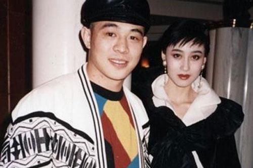李连杰老婆利智年轻到底有多美?网友:品品这身段,绝了