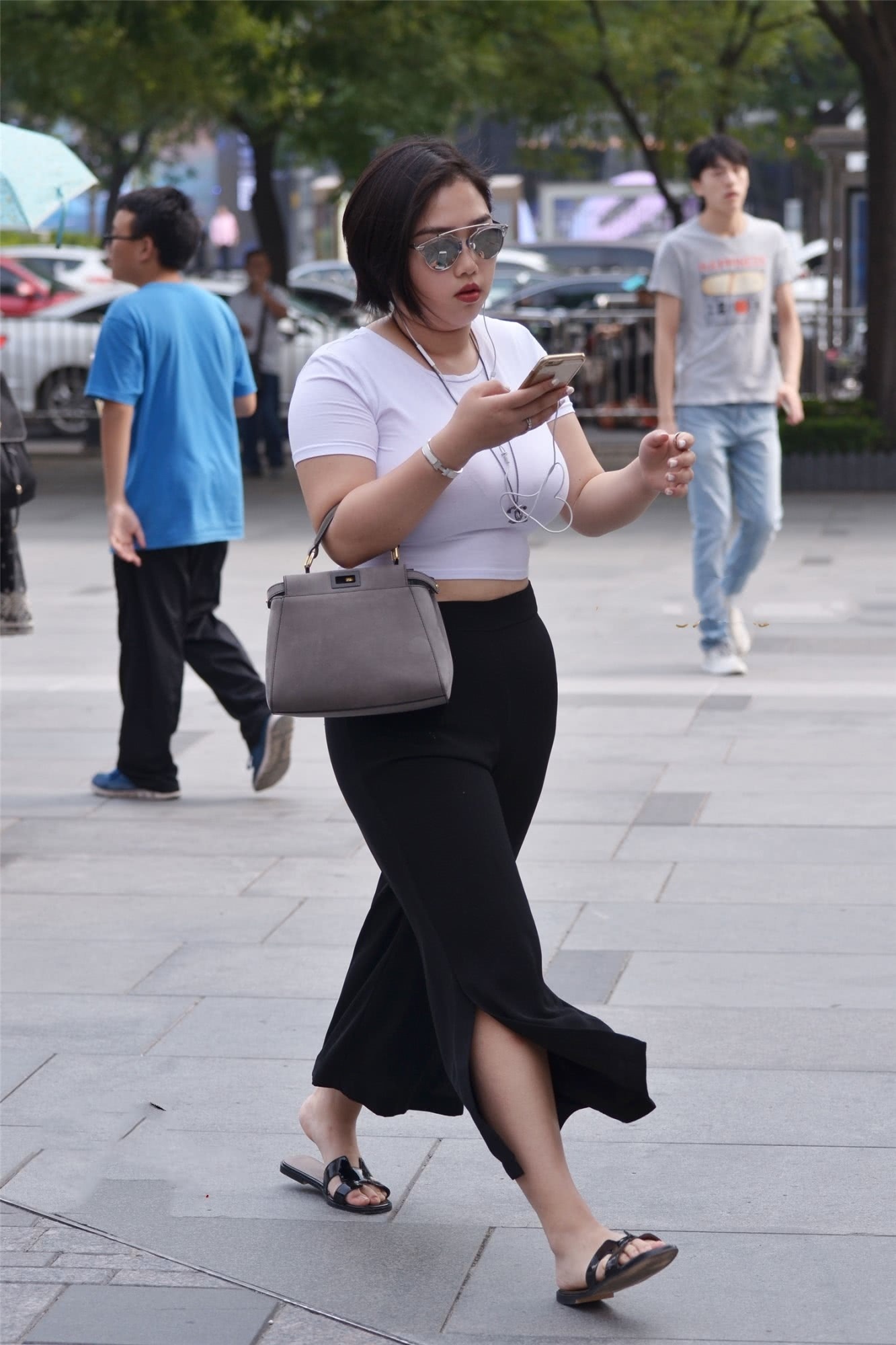 女朋友 身材 怎么样 属于什么类型?