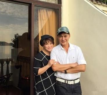tvb最帅的外公老婆是马海伦,只与女儿差12年,女婿还是