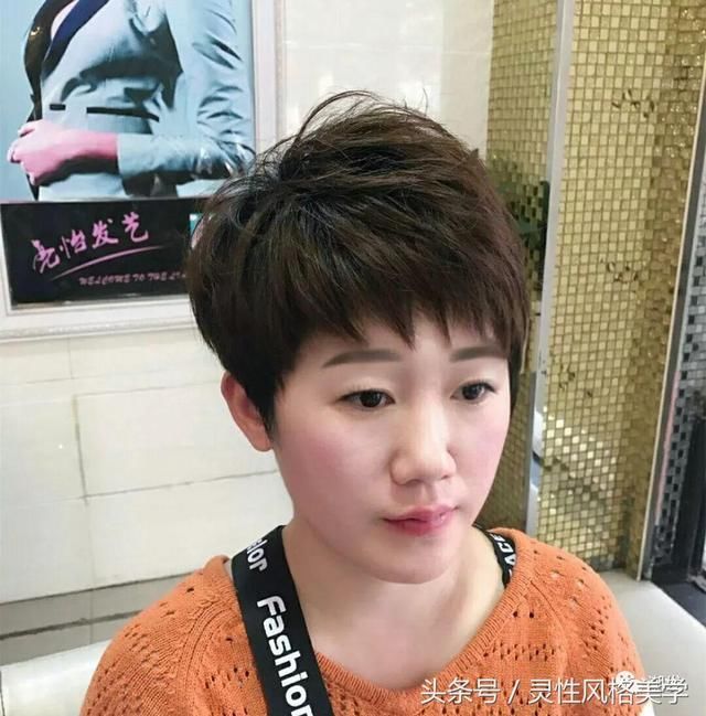 中年女性最适合的发型,长中短都有哦,做个参考吧!