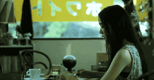 考研你问一些实际的说明她已经开始想真正的了解你了 女:你是做什么的