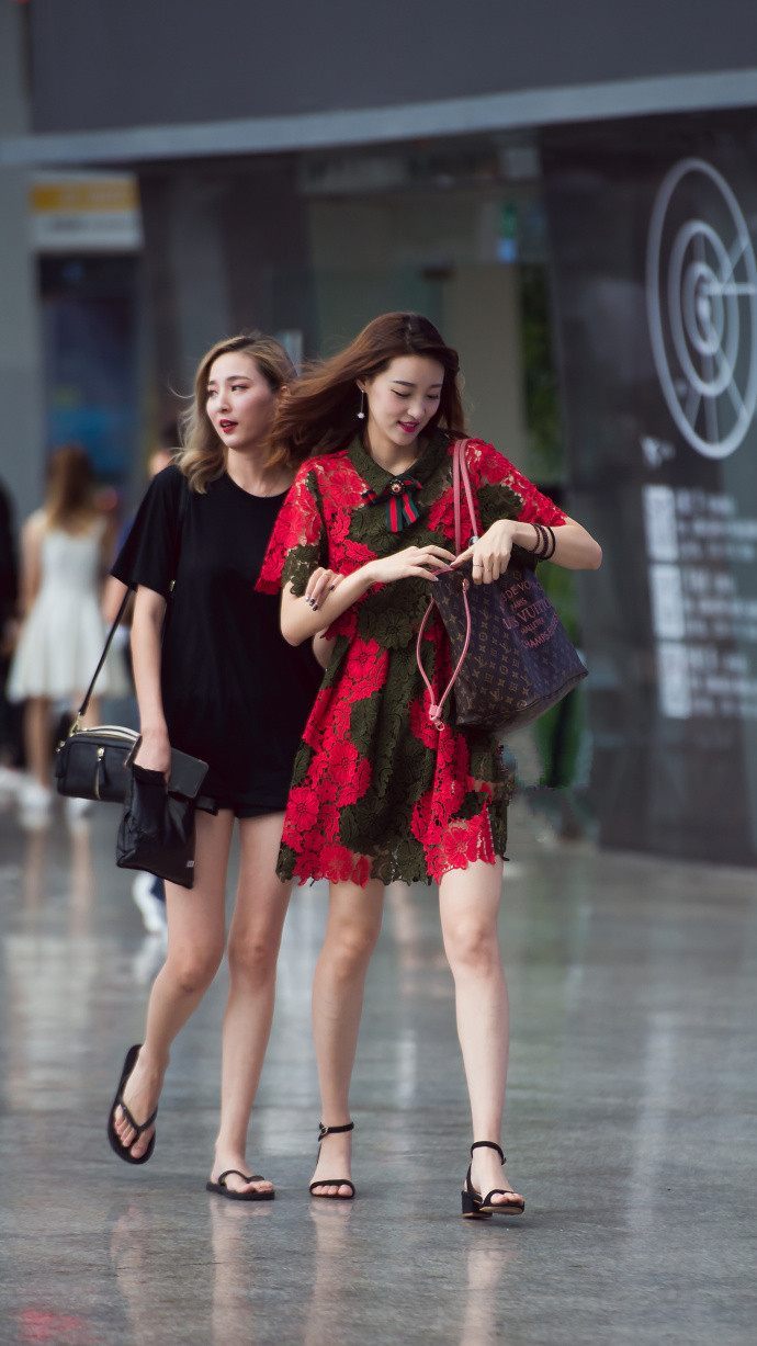 成都街拍,美女如云的城市,带你领会时尚的魅力!