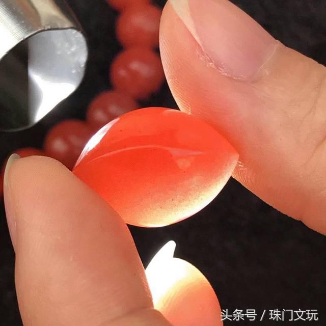 南红中的朱砂点,原来可以这么美!
