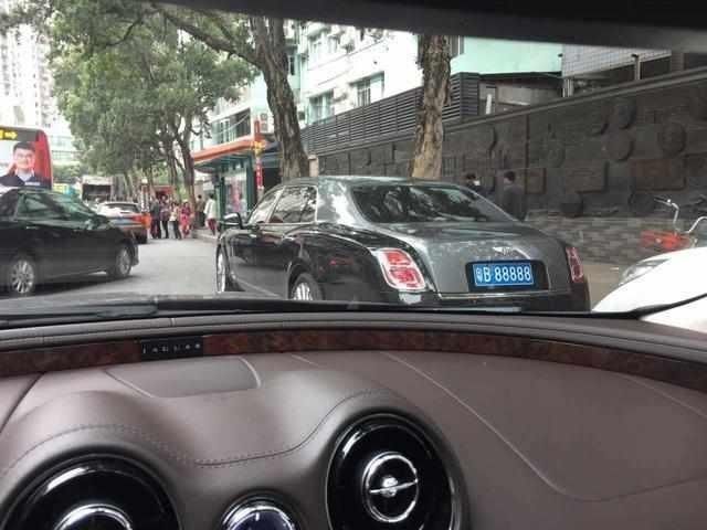 端午了,朋友圈里又开始装逼了,你被这些豪车霸屏了么