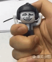 爆笑gif图:这就是男人不喜欢冬天的原因,可以说相当败火了