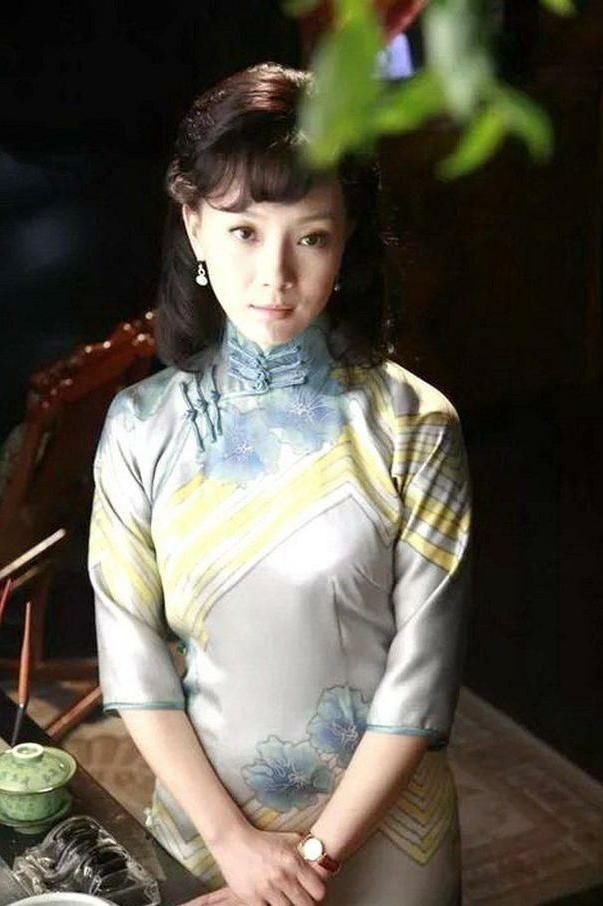 《新上海滩》的方艳芸,曾红过孙俪,结婚后至今不敢要孩子!