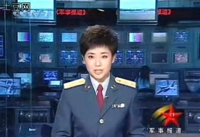 央视军事节目主持人丁丽,来自河南焦作,完成了职业生涯三级跨越
