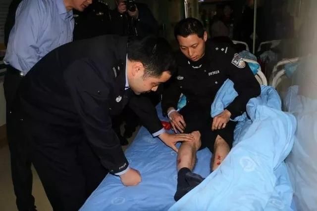 讲渠县故事"厉害了 我的哥!"记渠县公安警营之星 涂志