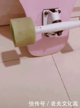 搞笑gif: 这样抓娃娃, 真的爽翻天啊!