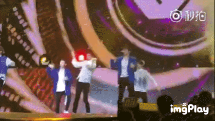 427_240gif 动态图 动图