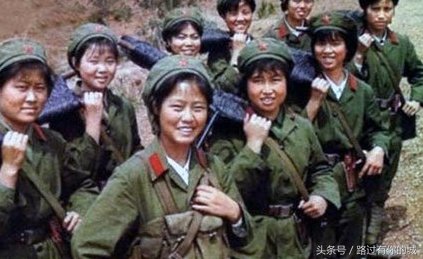 中越自卫反击战第一个牺牲的女兵,遭遇越南兵埋伏,遗体烧成灰烬