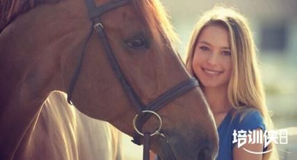 乔布斯小女儿的幸福生活:花千万美元学骑马,与外国富二代谈恋爱