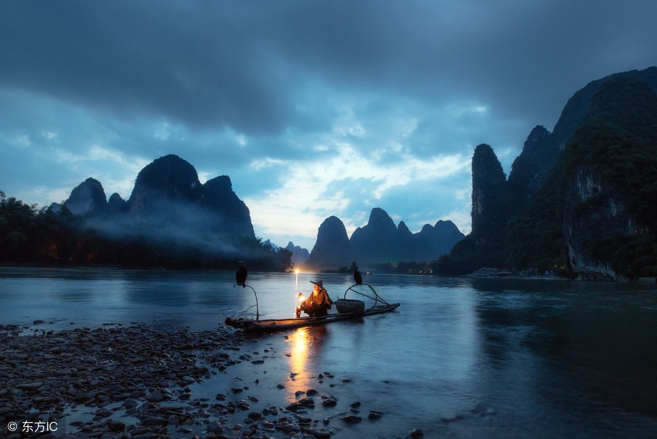桂林大自然的巧夺天工,9张图带你认识傍晚时分的漓江