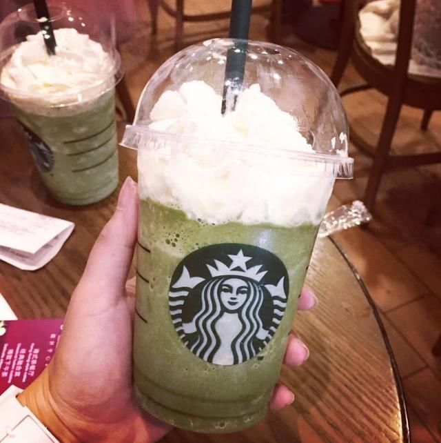 星巴克咖啡:热恋情侣的最美,闺蜜的最炫,"单身狗"的最