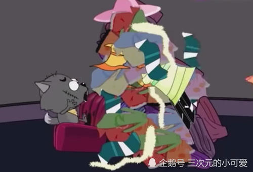 而且看似有点穷,但是对红太狼是真的好,给她买各种漂亮的衣服和首饰