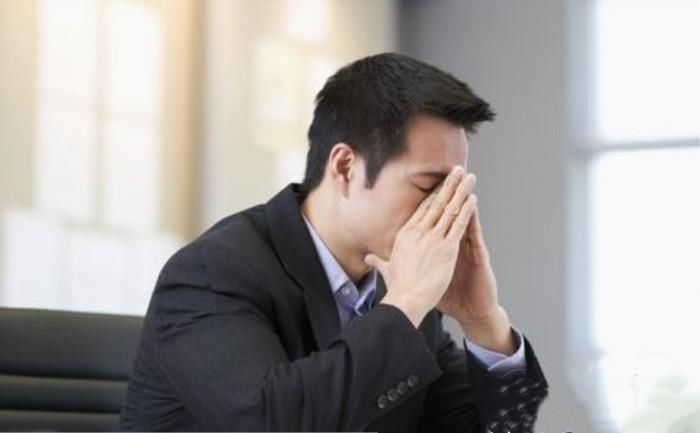 梦境与现实交织，解读昨天做梦梦见前女友来找我还给我打电话的深层含义
