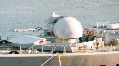 还有052d装备的h/pj-38 130mm单管舰炮