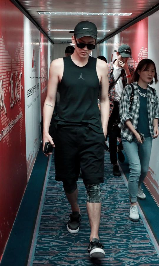 [吴亦凡][新闻]170616 晨间暴击!
