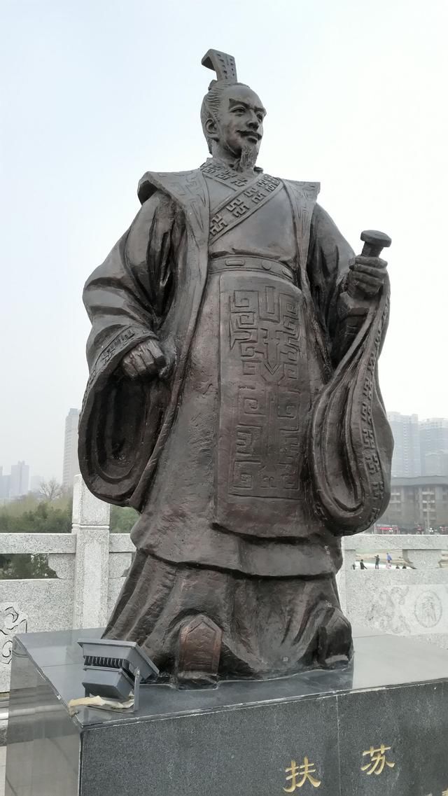 咸阳古渡廊桥人物雕塑
