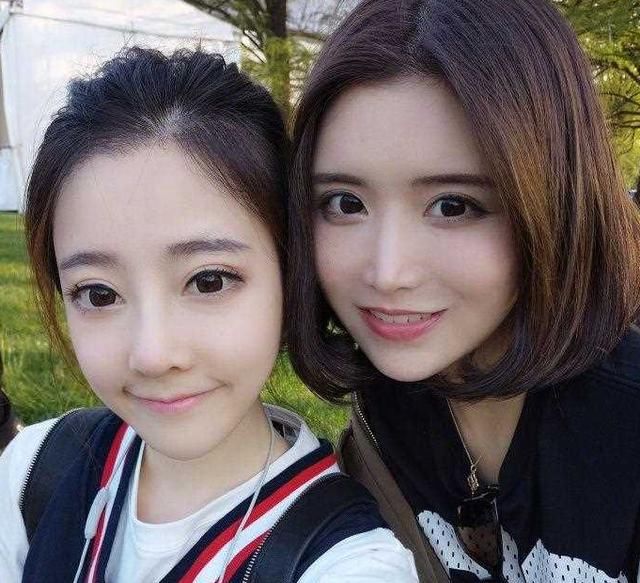 陈一发儿"示好"冯提莫现身对方直播间,网友:斗鱼新