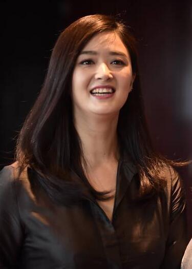 蒋欣低调现身 脸型圆润樊胜美即将上线