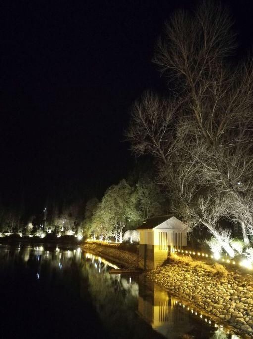 魅力越西|水观音的夜景